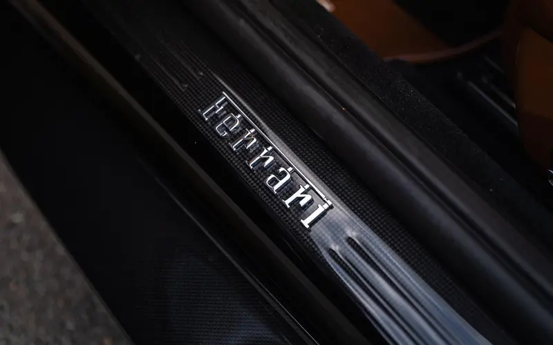 Ferrari Roma Spider 3.9 V8 - 172250