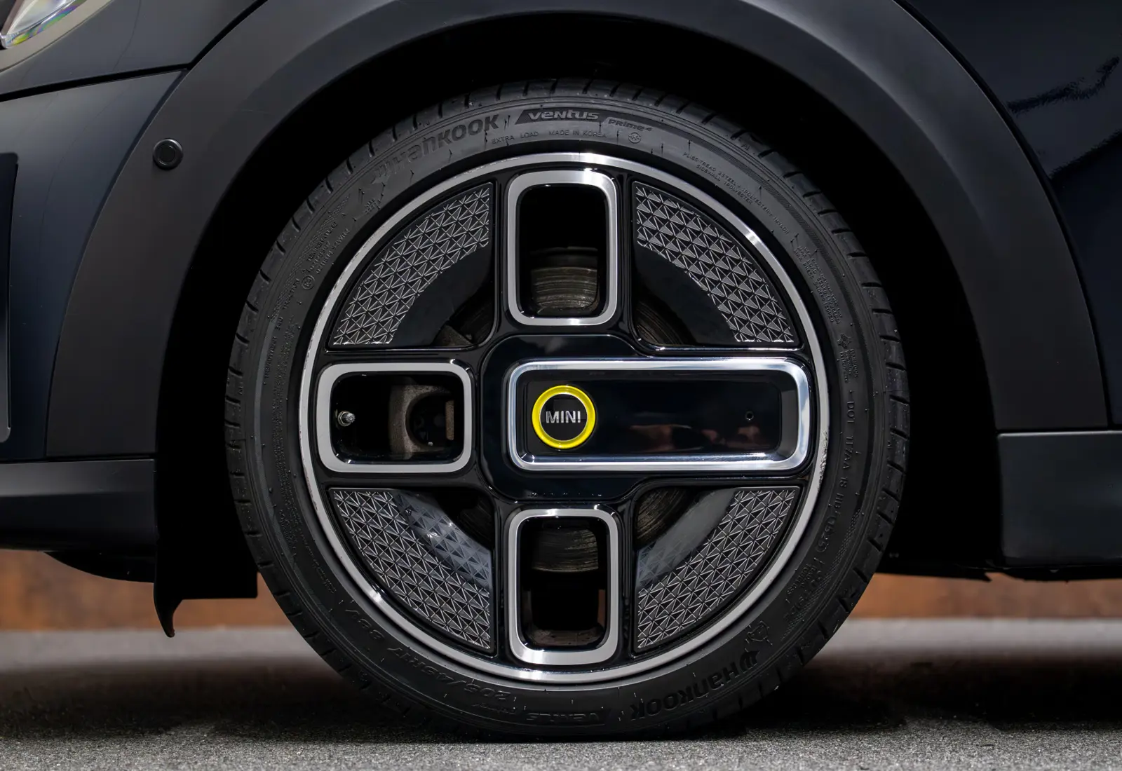 MINI MINI Electric Cabrio MINI Yours 33 kWh - 126038