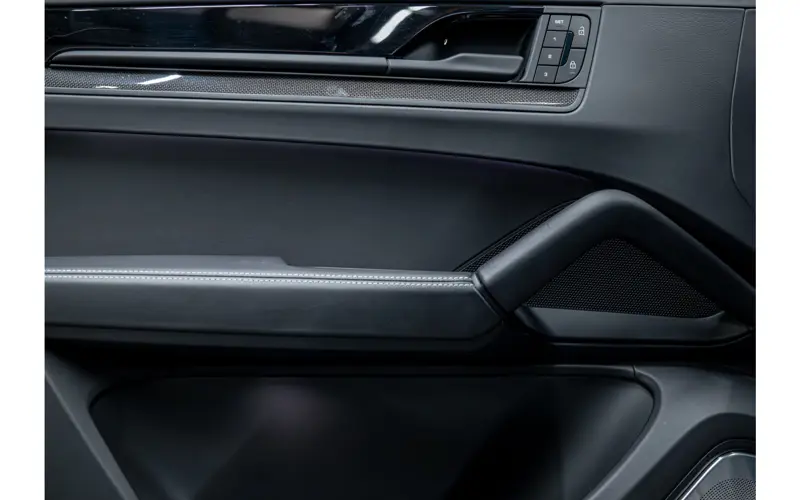 Porsche Cayenne Coupé 4.0 Turbo E-Hybrid GT - 131624