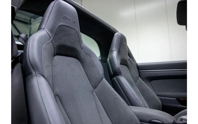 Porsche 911 3.6 T-Hybrid Targa 4 GTS - 143224