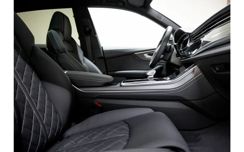 Audi Q8 60 TFSI e quattro Pro Line S Competition - 107423