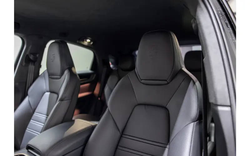 Porsche Cayenne Coupé 4.0 Turbo E-Hybrid GT - 120873