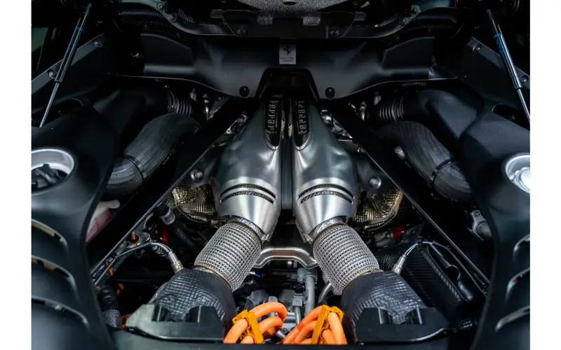 Ferrari 296 GTB 3.0 V6 - 73032