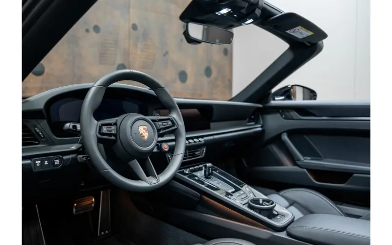 Porsche 911 Cabrio 3.6 T-Hybrid Carrera GTS - 125734