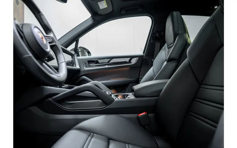 Porsche Cayenne 3.0 E-Hybrid Black Edition - 138151