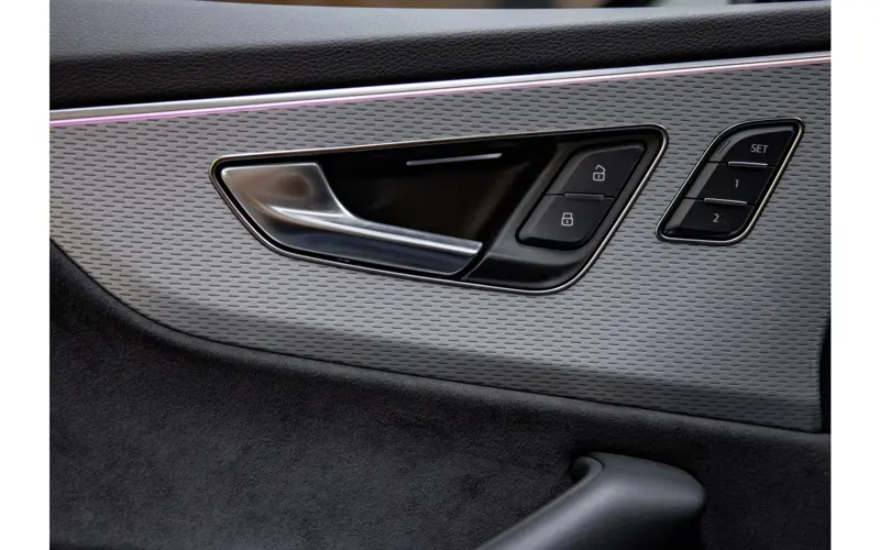 Audi Q8 Audi Q8 60 TFSIe Competition ABT - 115902