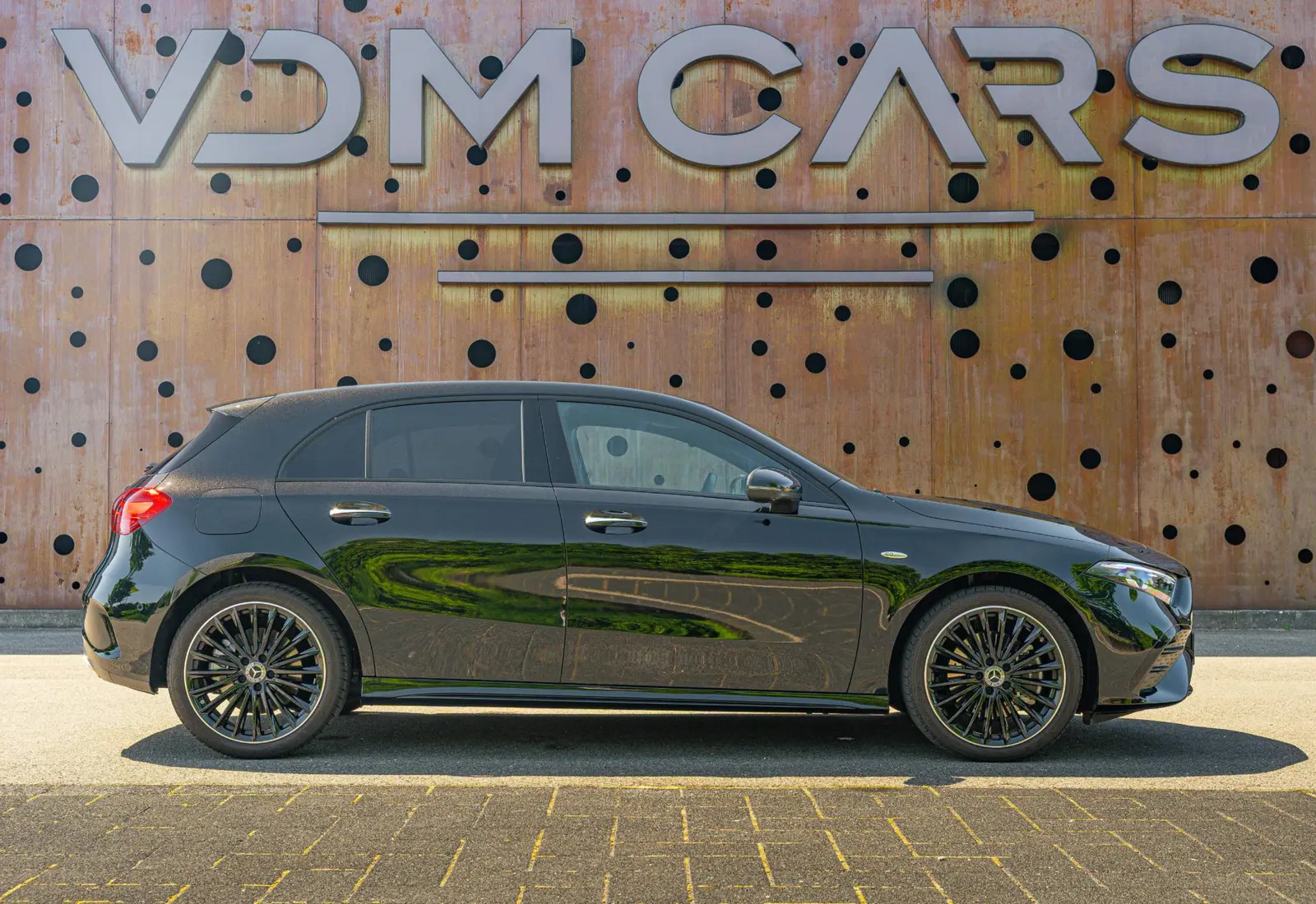 Mercedes-Benz A-Klasse 250 e Premium Plus - 148959