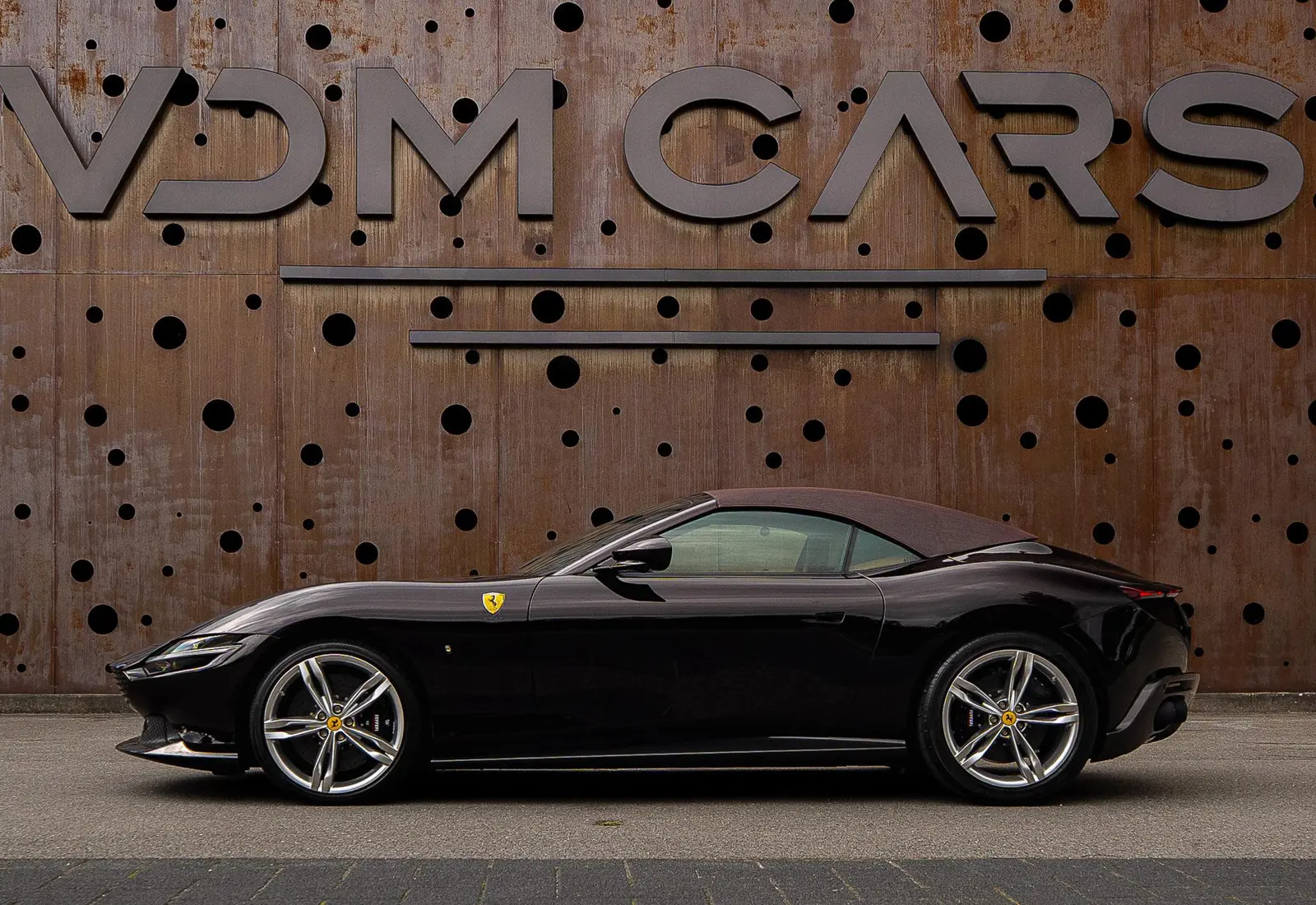 Ferrari Roma Spider 3.9 V8 - 172210