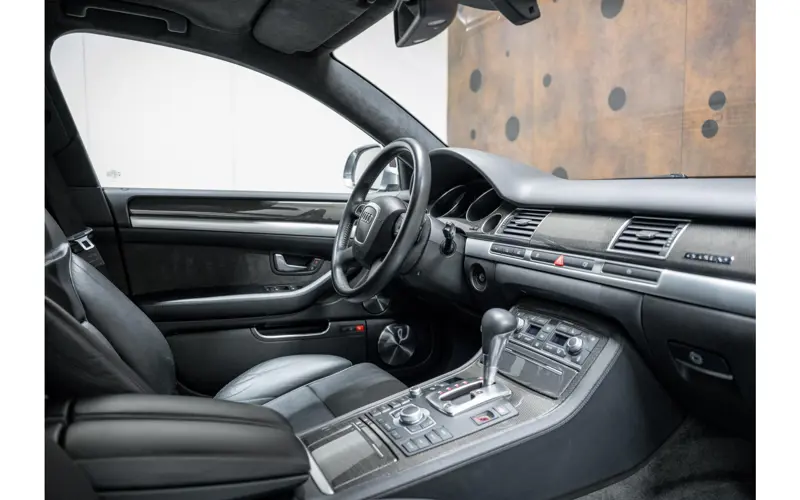 Audi A8 5.2 S8 quattro - 142781