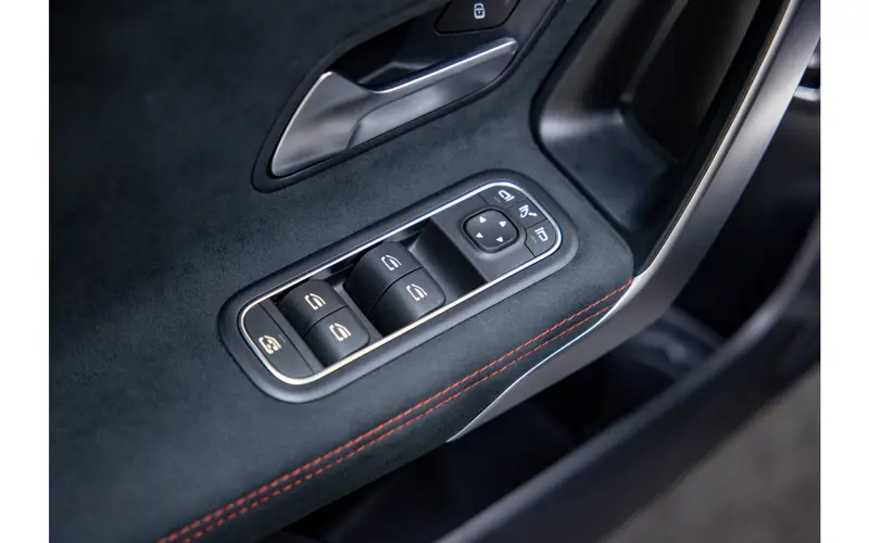 Mercedes-Benz A-Klasse 250 e Star Edition AMG Line - 126119