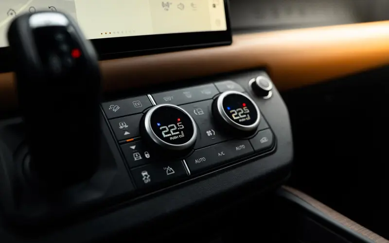 Land Rover Defender 110 2.0 P400e 110 X - 177104