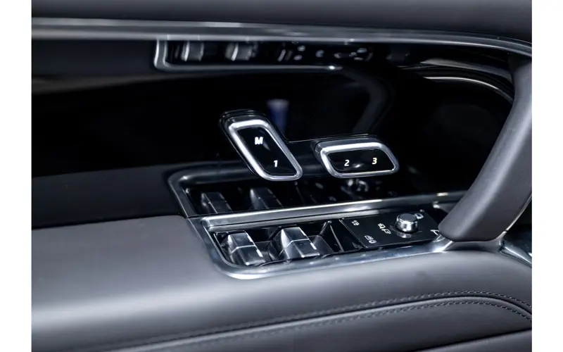 Land Rover Range Rover 3.0 P550e Autobiography PHEV - 139721