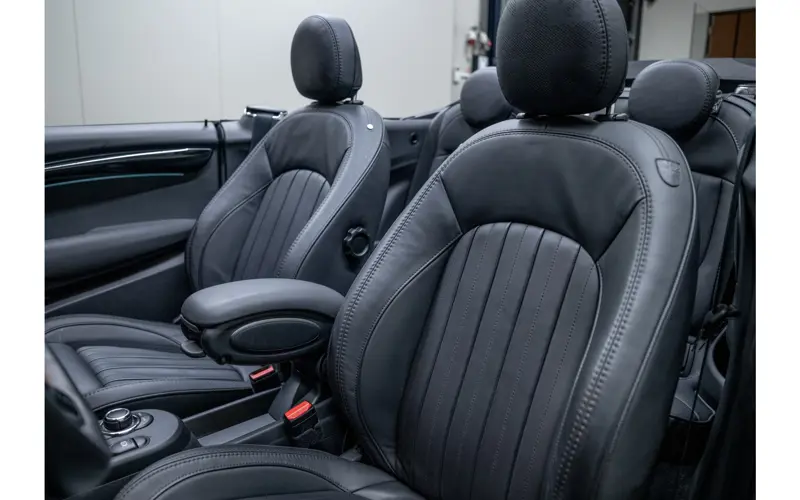 MINI MINI Electric Cabrio MINI Yours 33 kWh - 126040