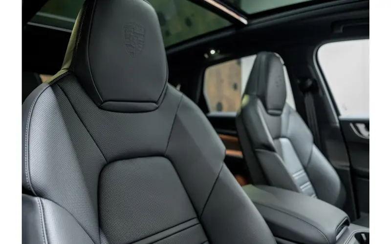 Porsche Cayenne 3.0 E-Hybrid Black Edition - 143087