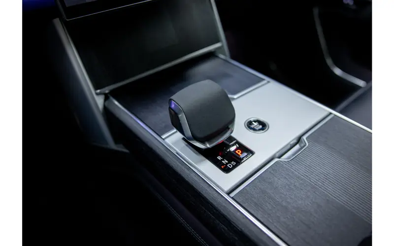 Land Rover Range Rover 3.0 P550e Autobiography PHEV - 121543