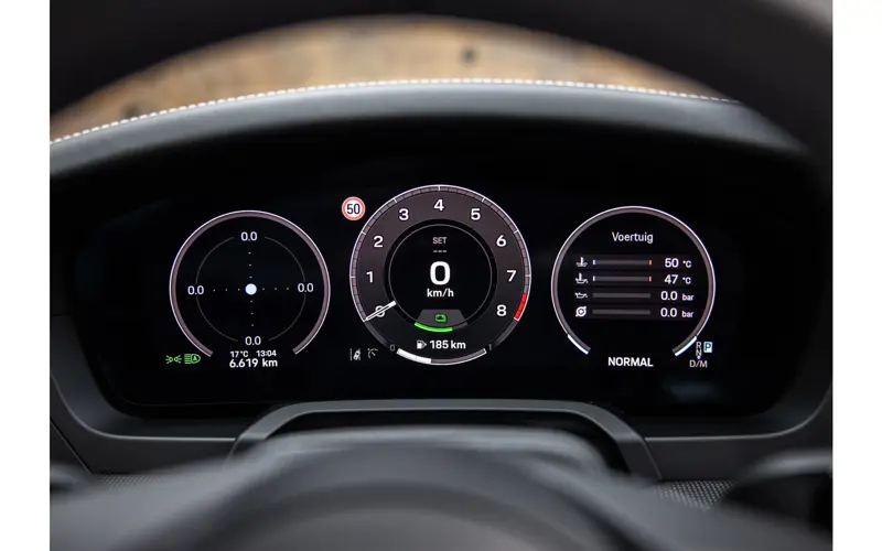 Porsche 911 Cabrio 3.6 T-Hybrid Carrera 4 GTS - 119637