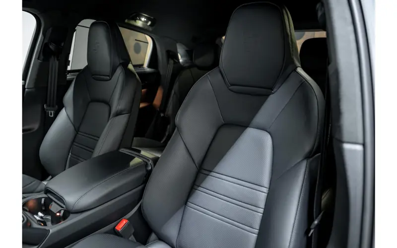 Porsche Cayenne Coupé 4.0 Turbo E-Hybrid GT - 153027