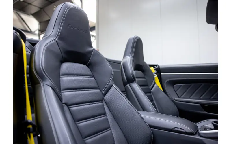 Porsche 911 Cabrio 3.8 Turbo S - 117541