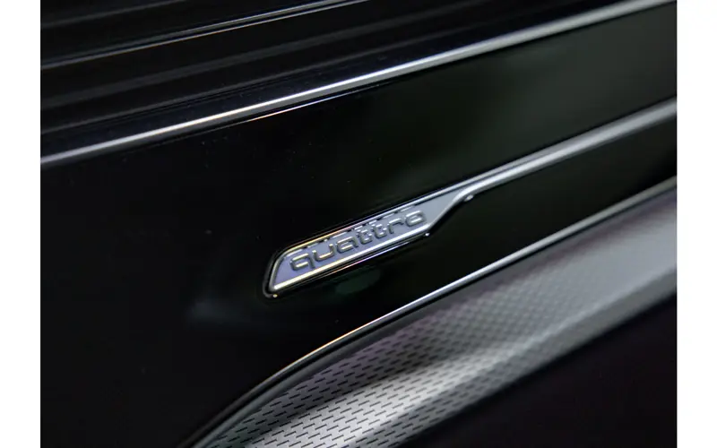 Audi Q8 Audi Q8 60 TFSIe Competition ABT - 115911