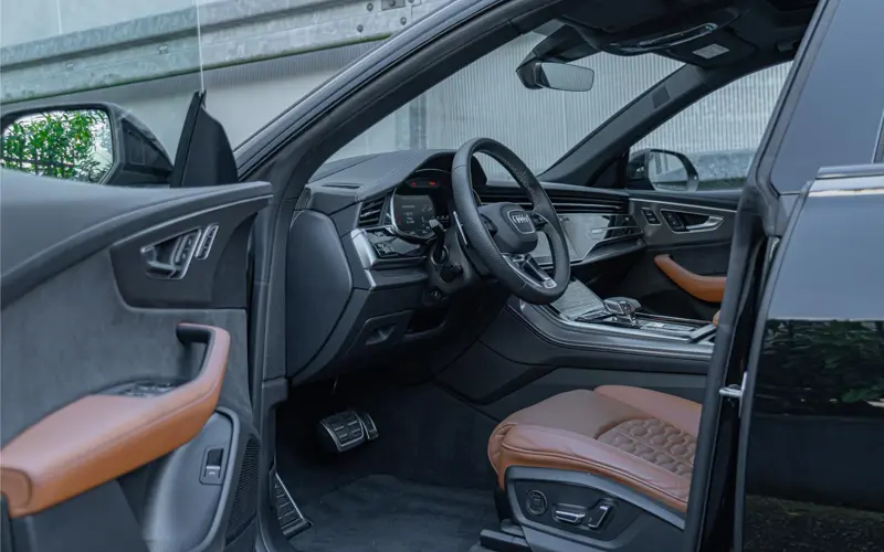 Audi Q8 4.0 TFSI RS Q8 quattro - 142934
