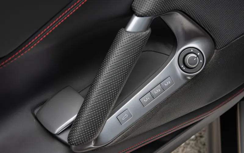 Ferrari 812 GTS 6.5 V12 HELE - 113636
