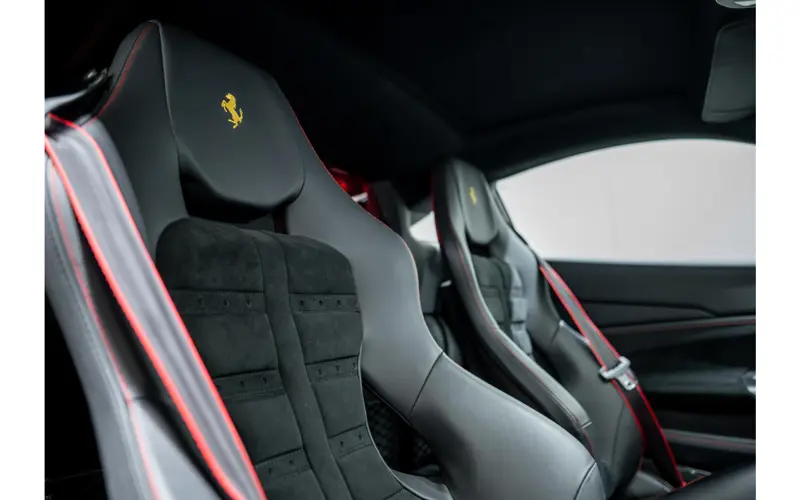 Ferrari F8 Tributo 3.9 V8 HELE - 141696