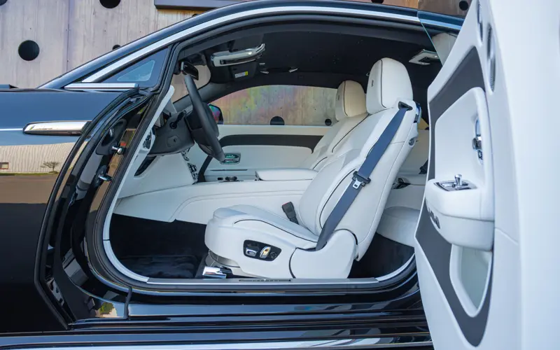 Rolls-Royce Spectre  - 85699