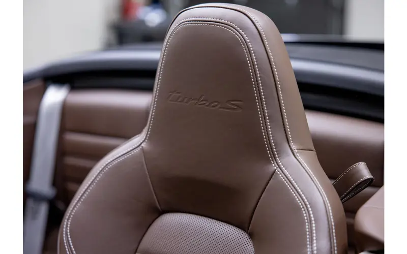 Porsche 911 Cabrio 3.8 Turbo S - 140687