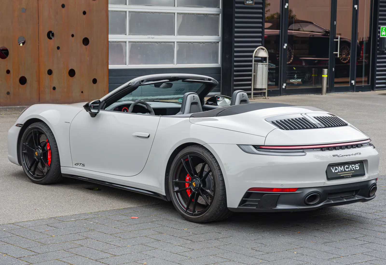 Porsche 911 Cabrio 3.0 Carrera 4 GTS - 84909