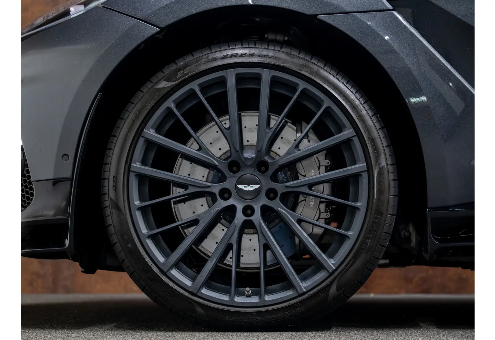 Aston Martin Dbx 4.0 V8 707 - 127291