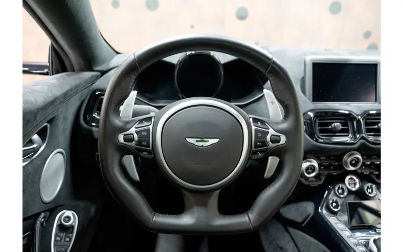 Aston Martin Vantage 4.0 V8 - 114486