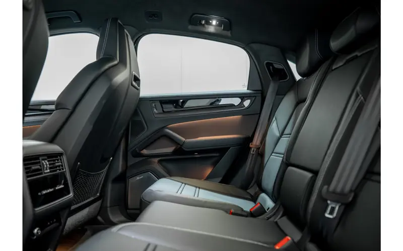 Porsche Cayenne Coupé 4.0 Turbo E-Hybrid GT - 139231