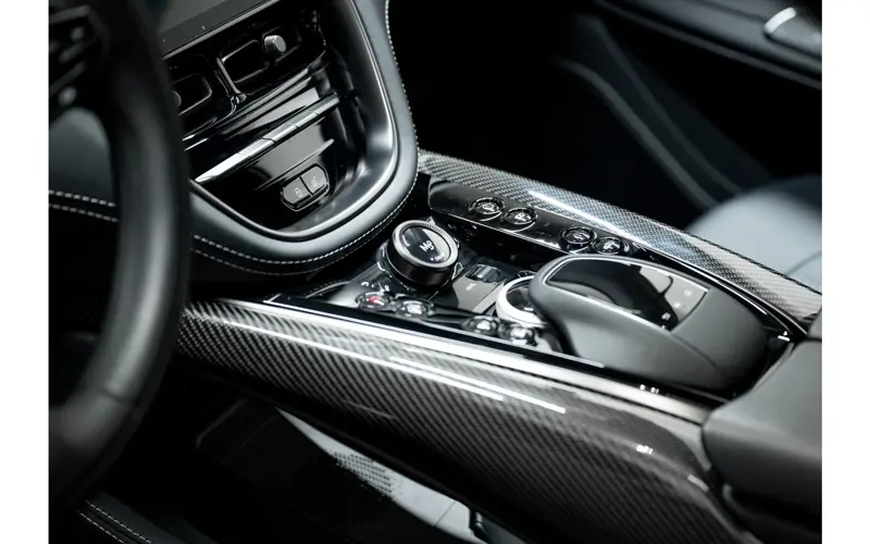 Aston Martin Dbx 4.0 V8 707 - 141244