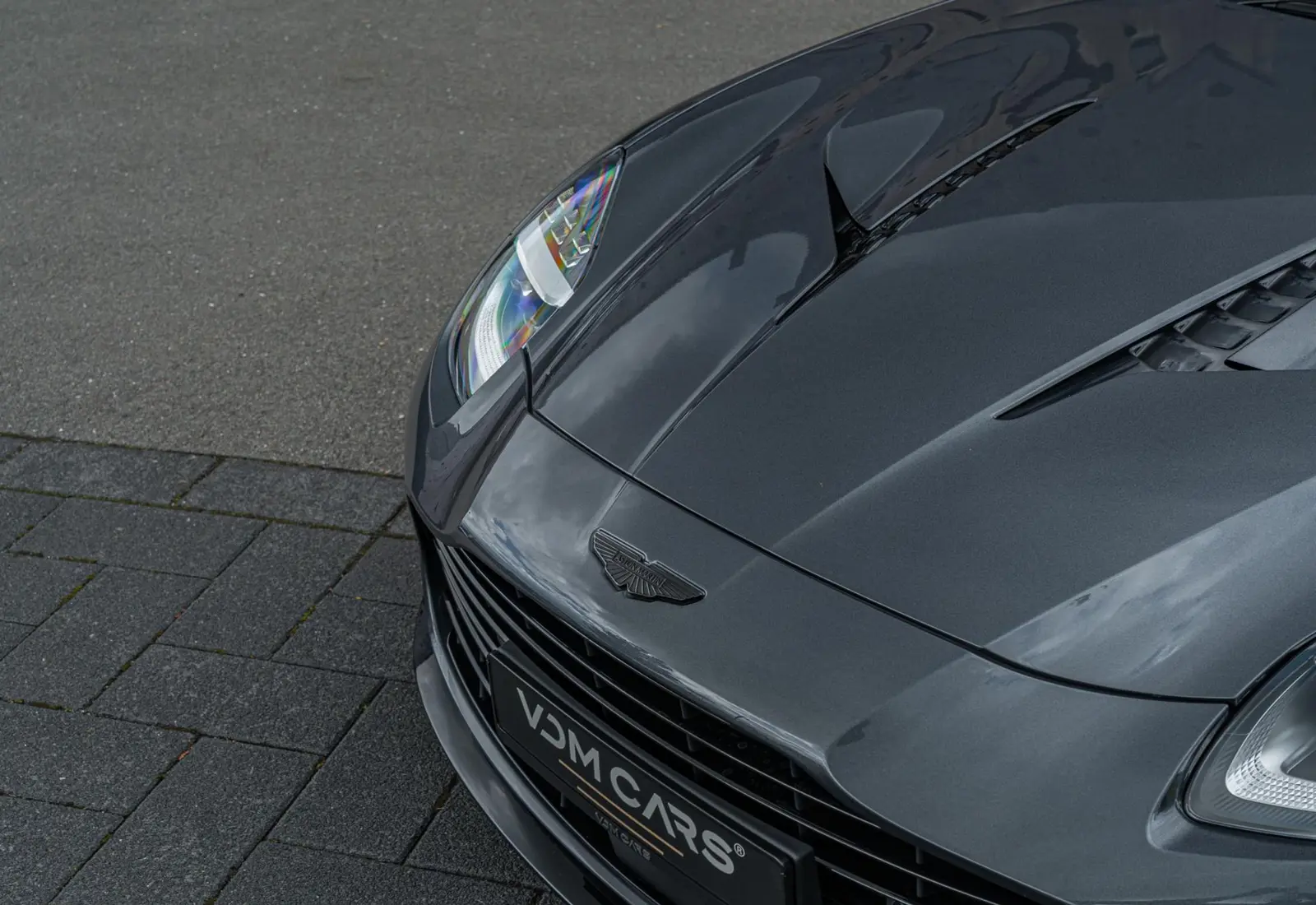 Aston Martin Vanquish Volante - 145842