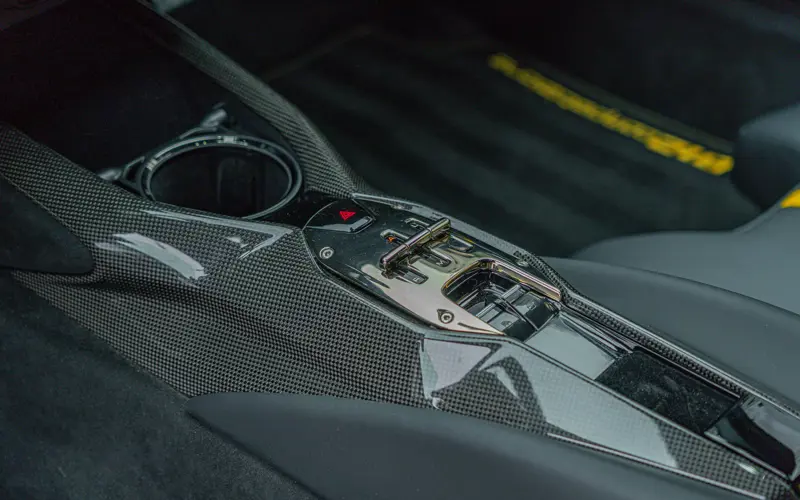 Ferrari 812 Competizione 6.5 V12 - 137715