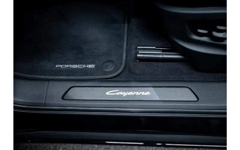 Porsche Cayenne Coupé 3.0 E-Hybrid Black Edition - 149321