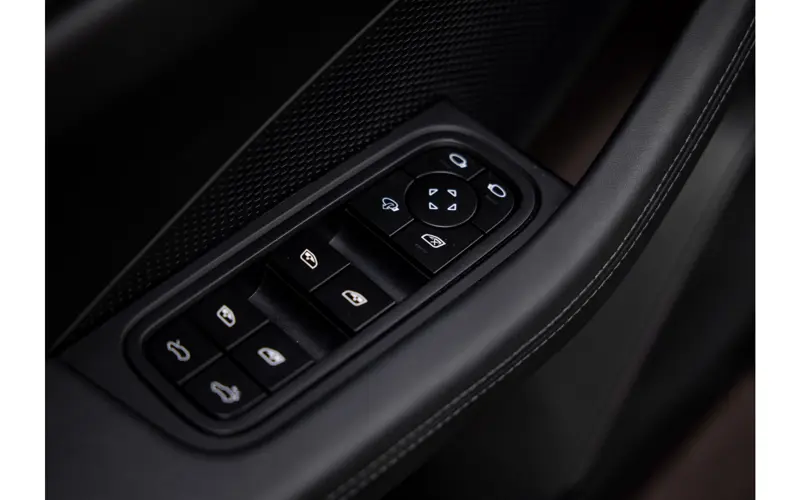 Porsche Macan 4 100 kWh - 111256