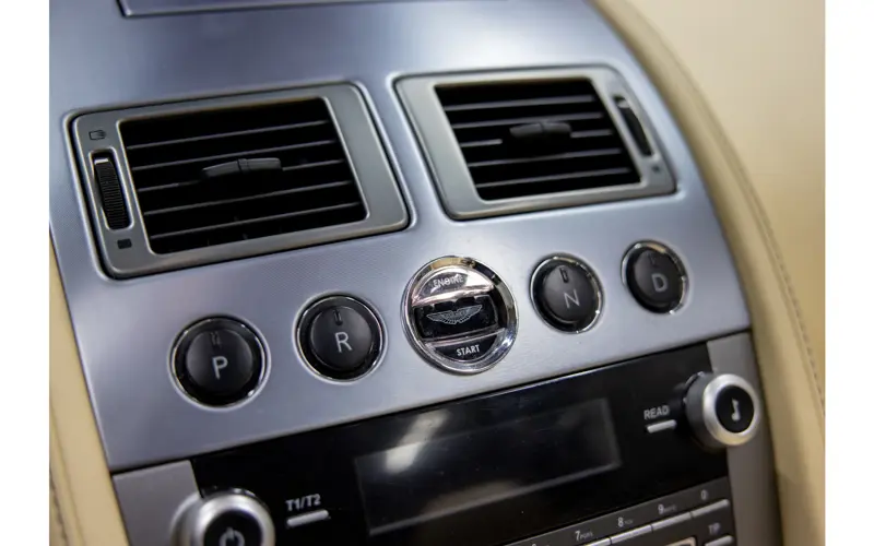 Aston Martin DB9 Volante 5.9 V12 Touchtronic - 123318