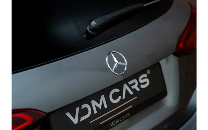 Mercedes-Benz A-Klasse 180 AMG Line - 117208