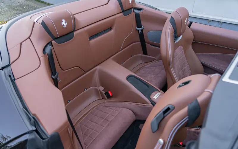 Ferrari Roma Spider 3.9 V8 - 132735