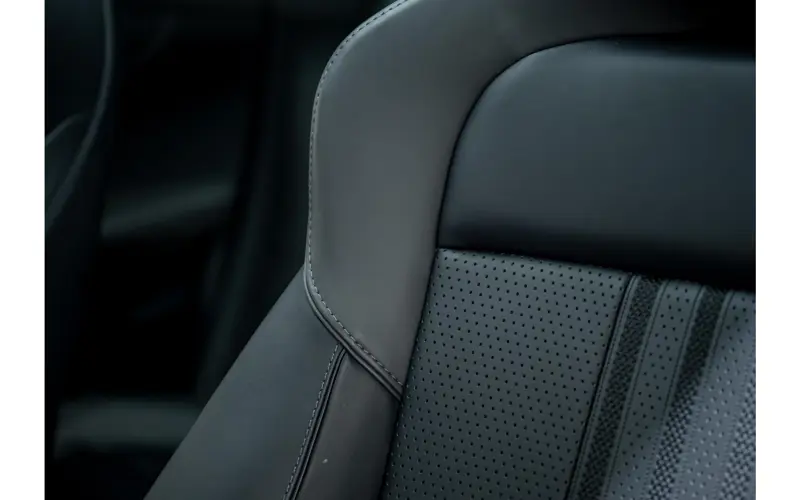 Aston Martin Dbx 4.0 V8 707 - 147312