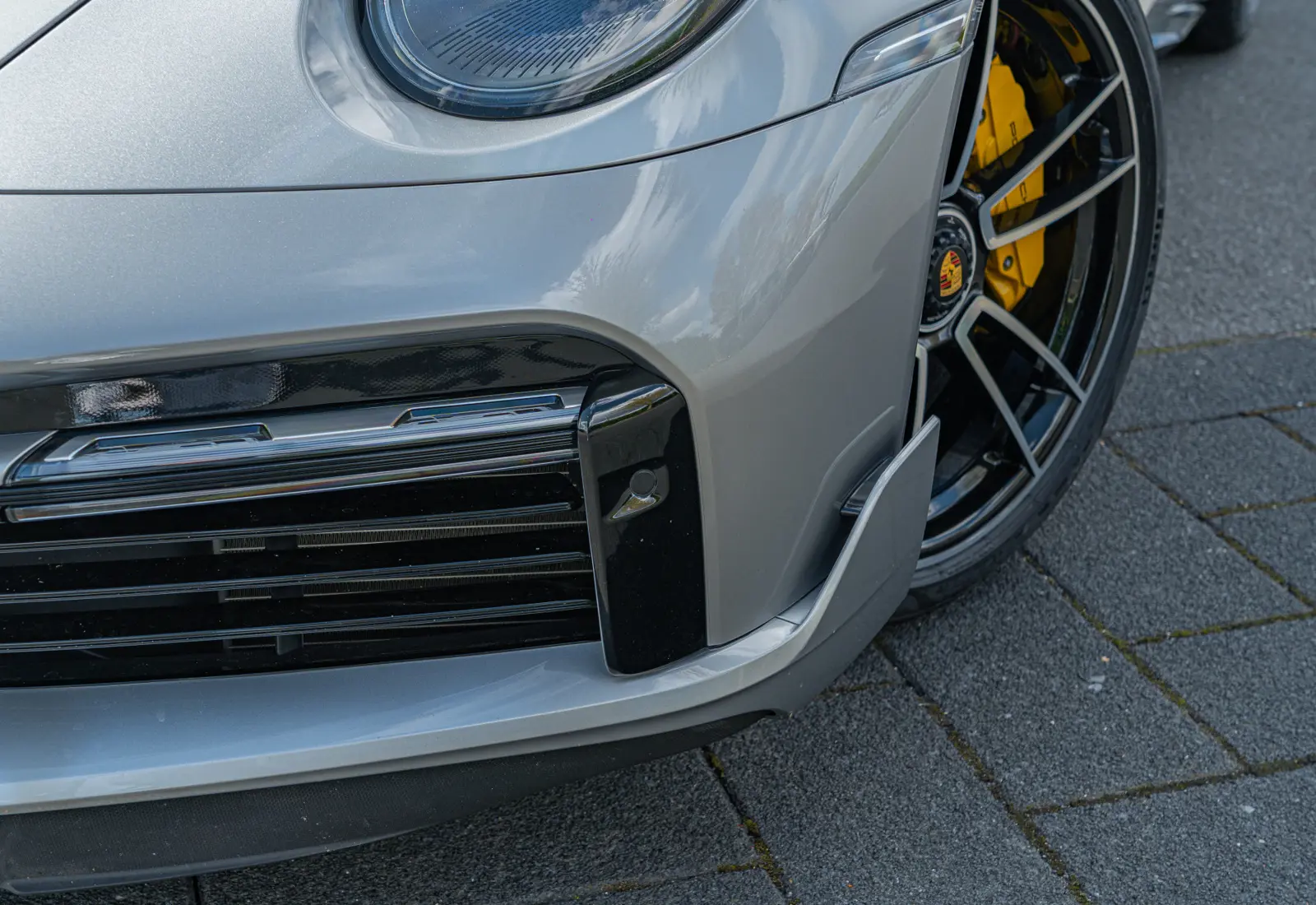 Porsche 911 Cabrio 3.8 Turbo S - 137553