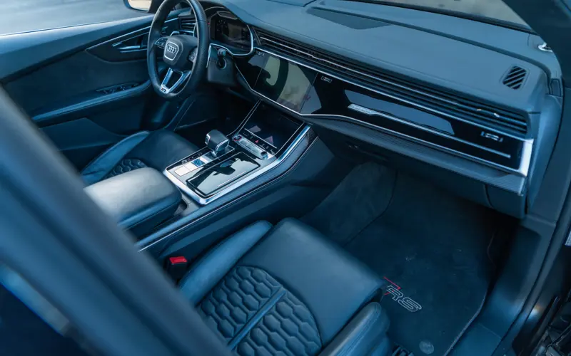 Audi RS Q8 TFSI quattro - 121758