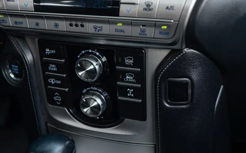 Toyota Land Cruiser 2.8 D-4D Executive - 128773