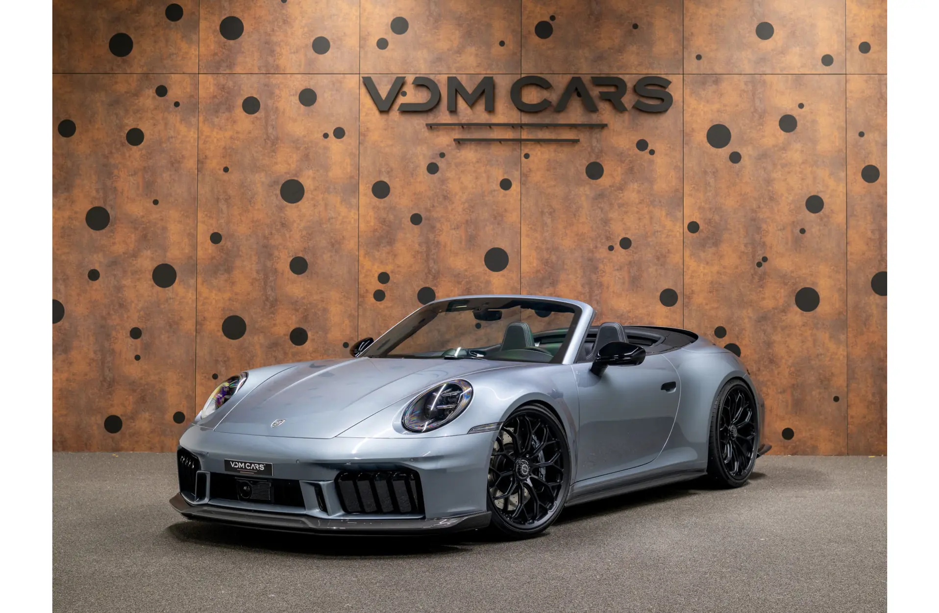 Porsche - 911 - 125717