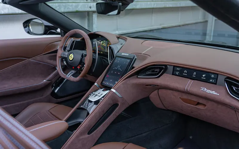 Ferrari Roma Spider 3.9 V8 - 140389