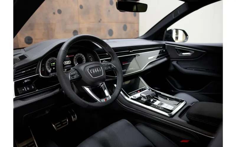 Audi Q8 60 TFSI e quattro Pro Line S Competition - 107406