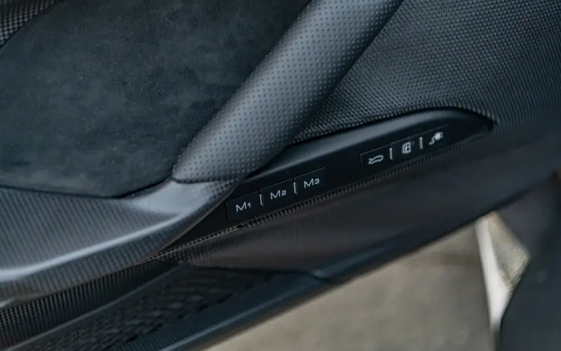 Ferrari 296 GTB 3.0 V6 N-LARGO - 132603