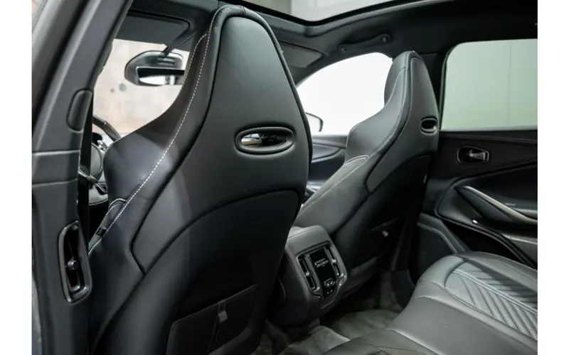 Aston Martin Dbx 4.0 V8 707 - 141252