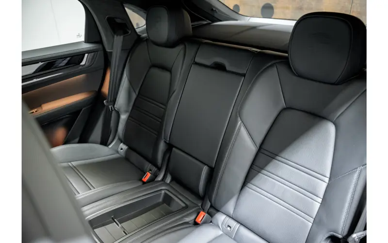 Porsche Cayenne Coupé 4.0 Turbo E-Hybrid GT - 137829